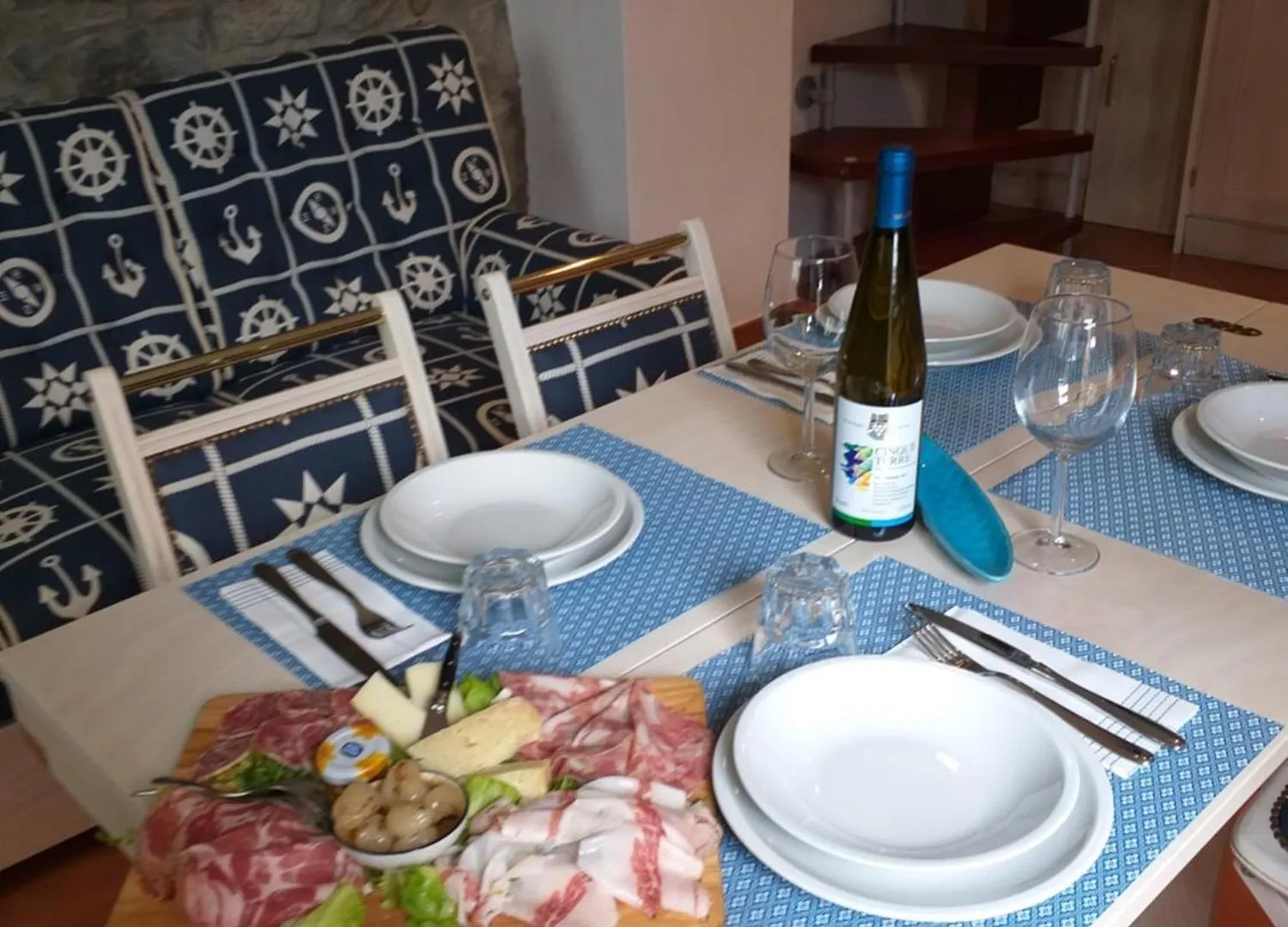 La Casetta Rossa Corniglia 0*,